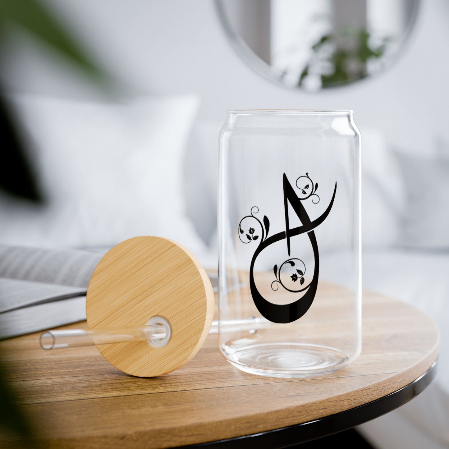Arabic Letter “Lam” "ل" Monogram Sipper Glass, 16oz | Eco-Friendly Beverage Container | Perfect for Home, picnics, Gifts, and Parties