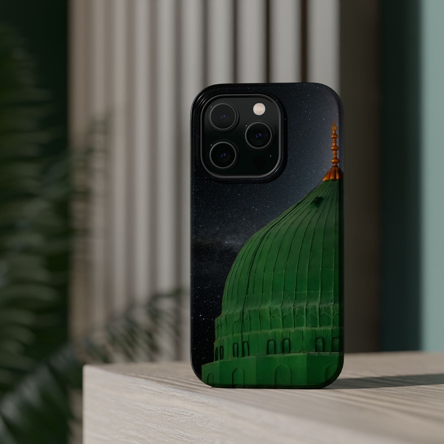 Green Dome Design Iphone Magnetic Tough Cases