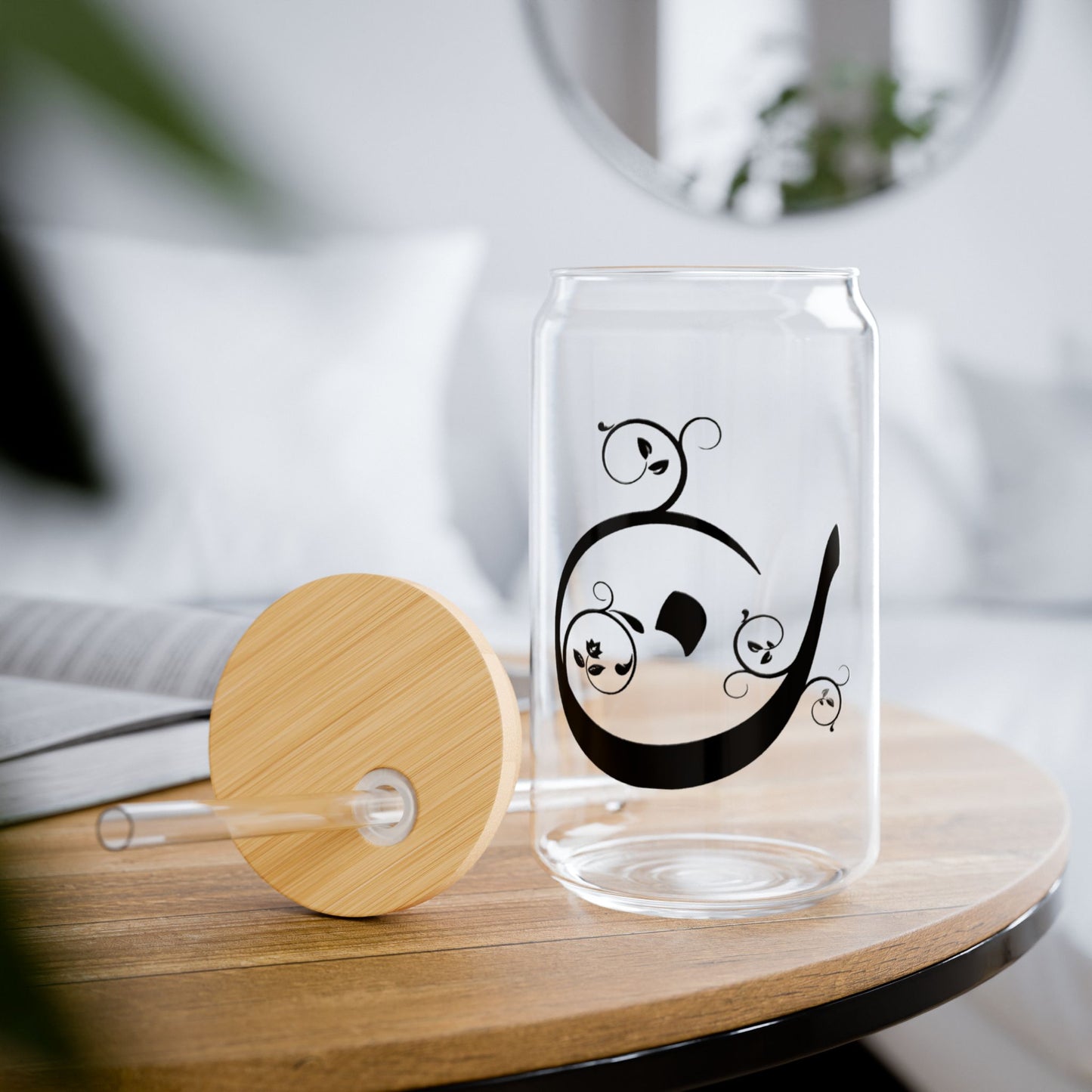 Arabic Letter “Noon” "ن" Monogram Sipper Glass, 16oz | Eco-Friendly Beverage Container | Perfect for Home, picnics, Gifts, and Parties