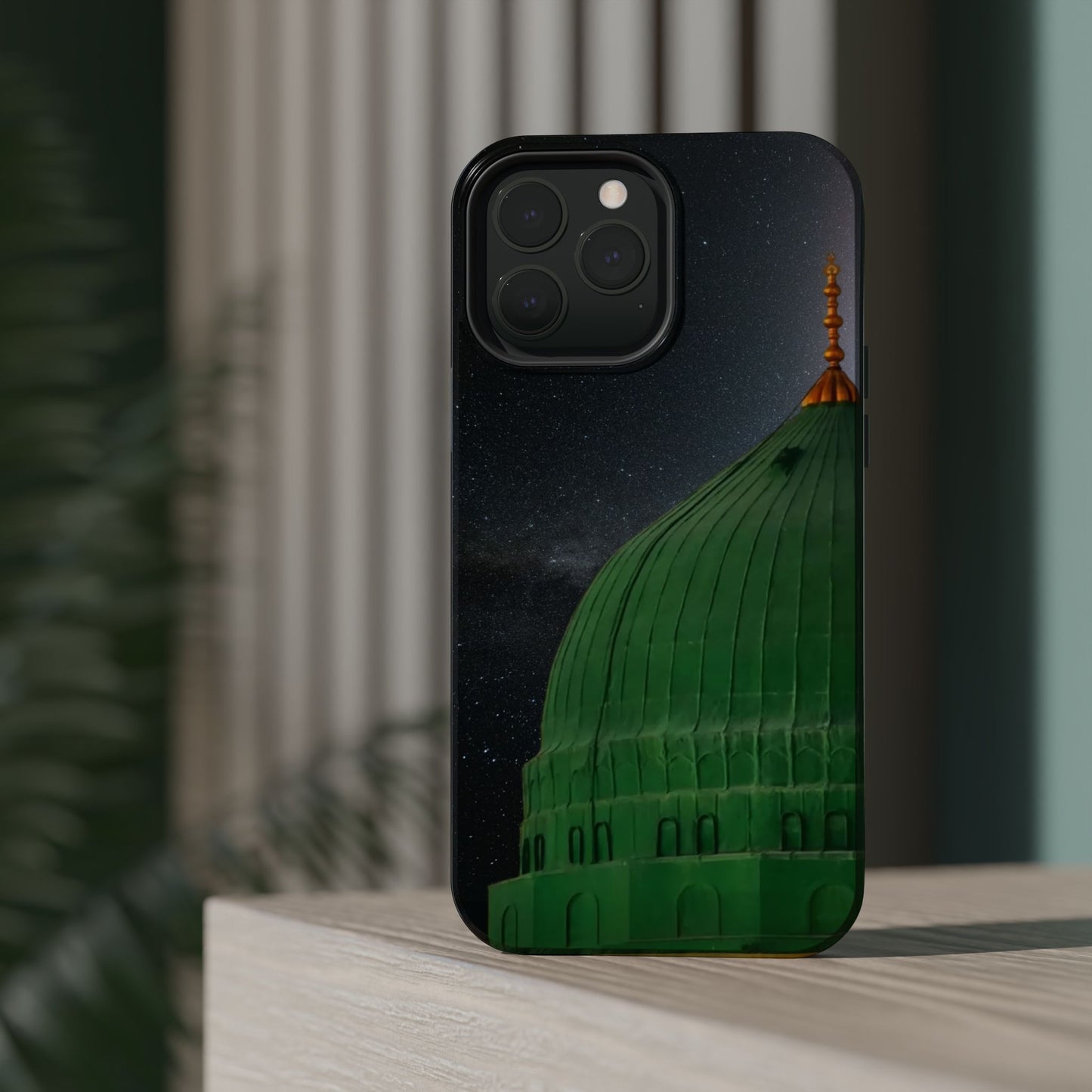Green Dome  Design Iphone Magnetic Tough Cases