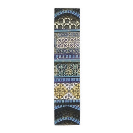 Aqsa Elegant Table Runner - Perfect for Dining & Celebrations