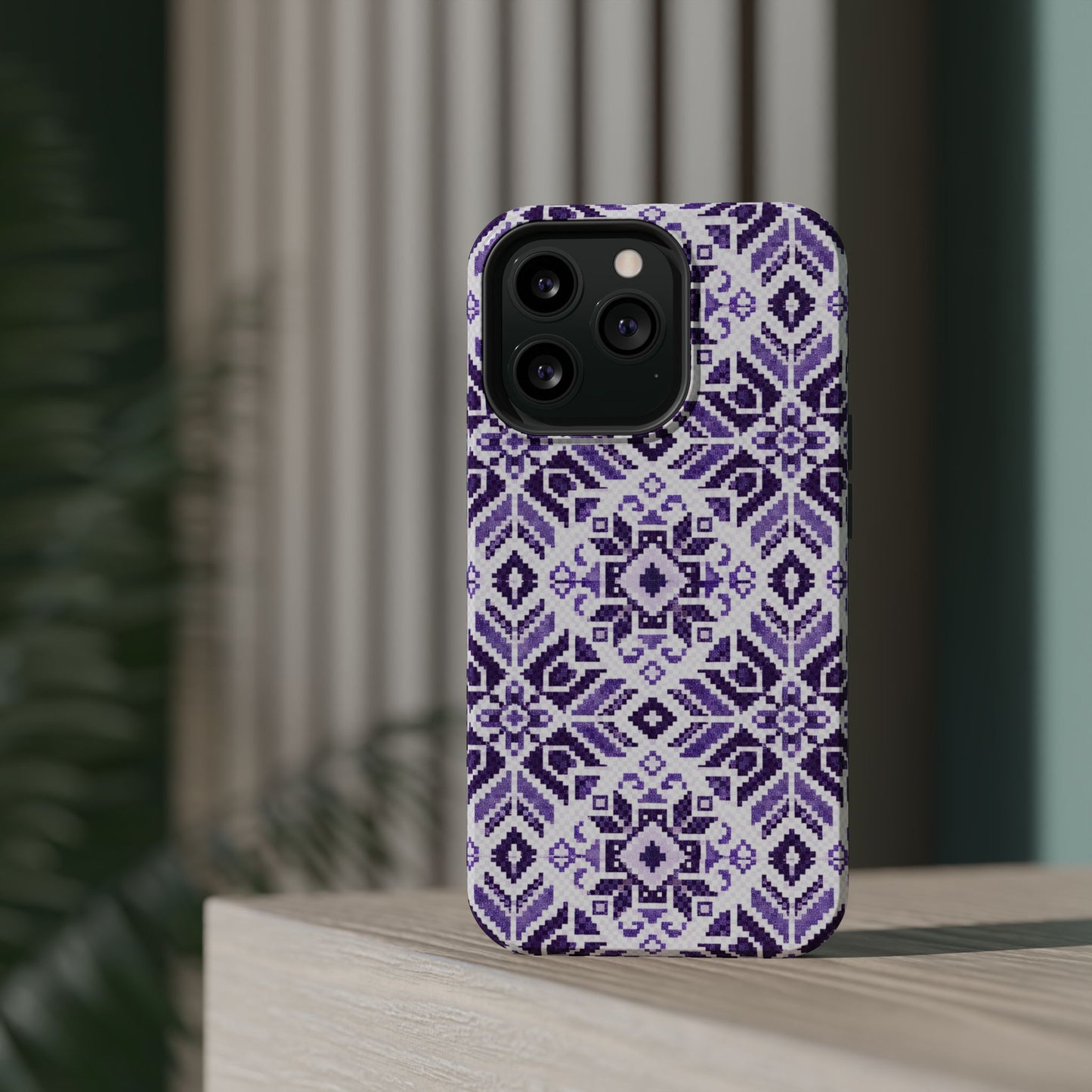 Purple Tatriz  Design - Iphone Magnetic Tough Case